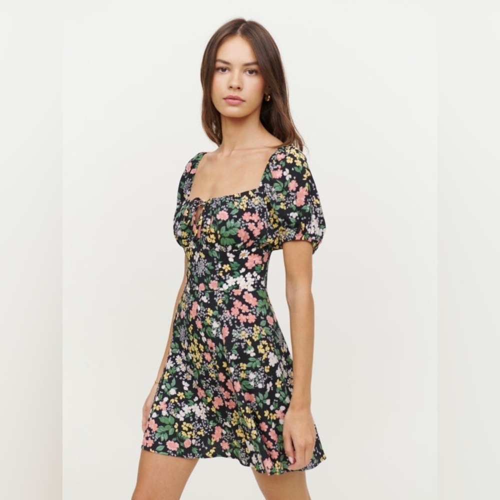 Reformation Corbin dress in Flowery size 0
